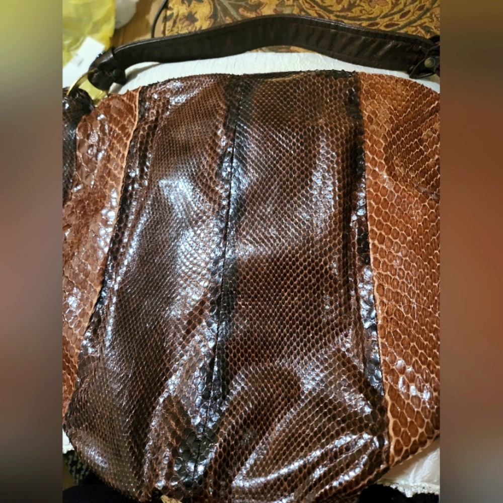 Hobo handbag